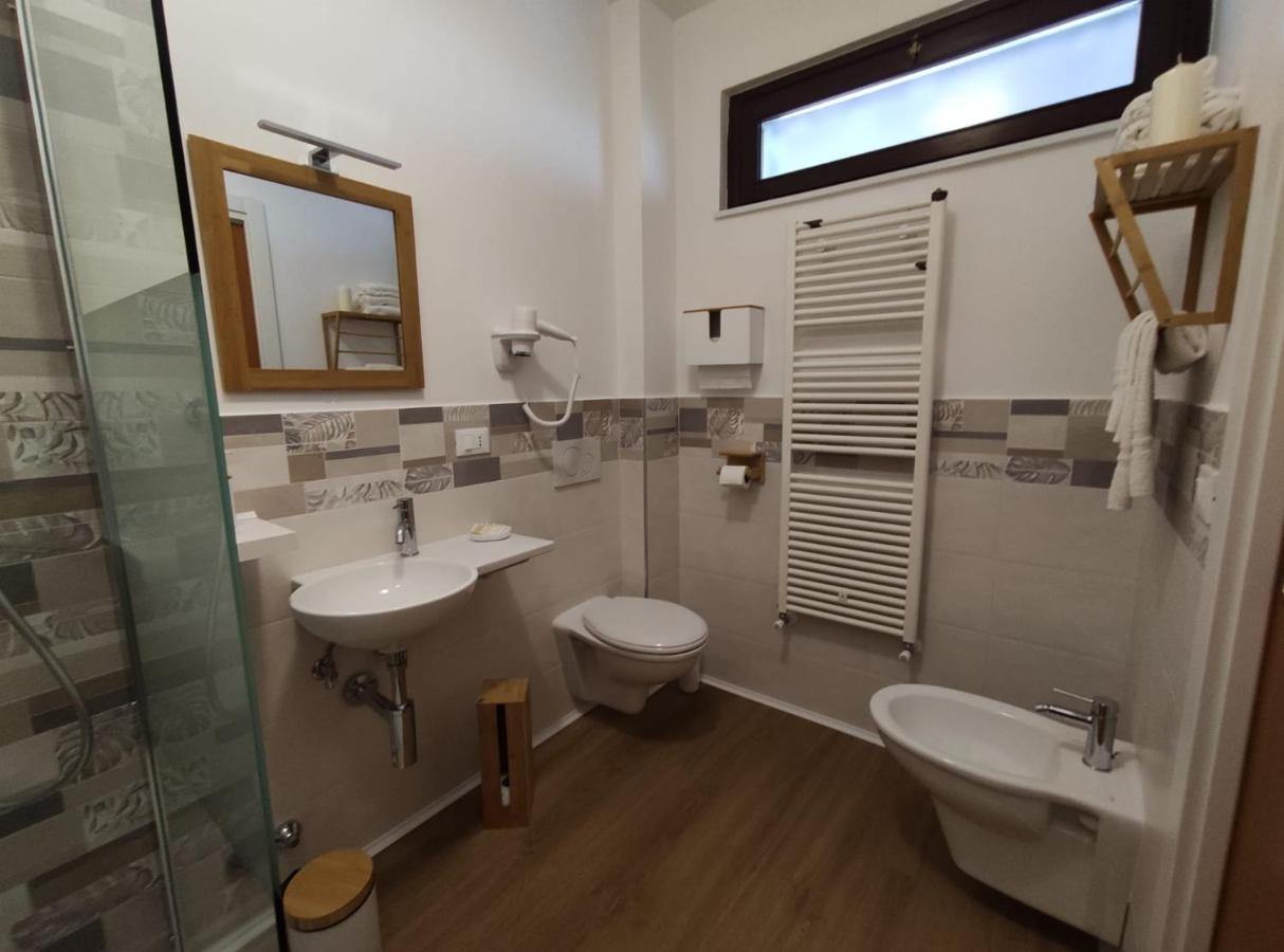 Loremi Rooms Termoli Esterno foto