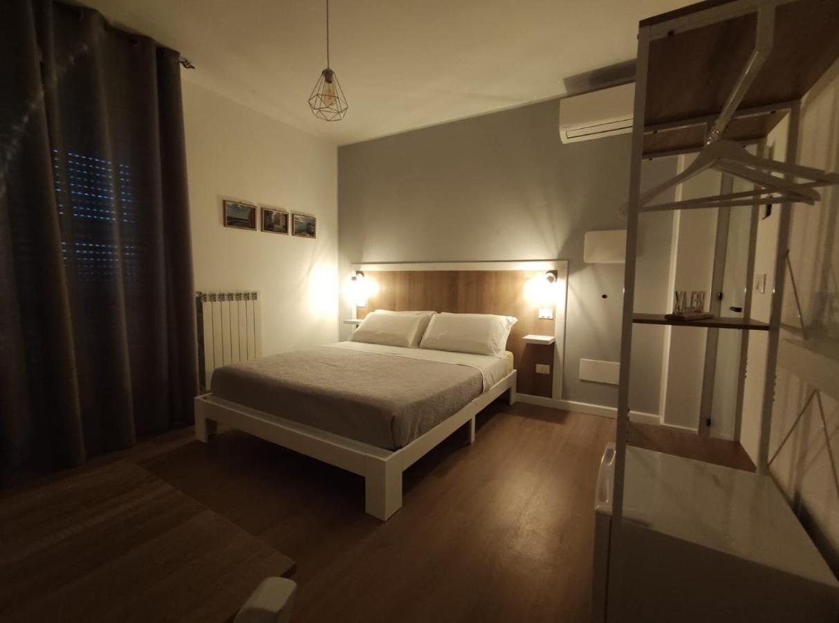 Loremi Rooms Termoli Esterno foto