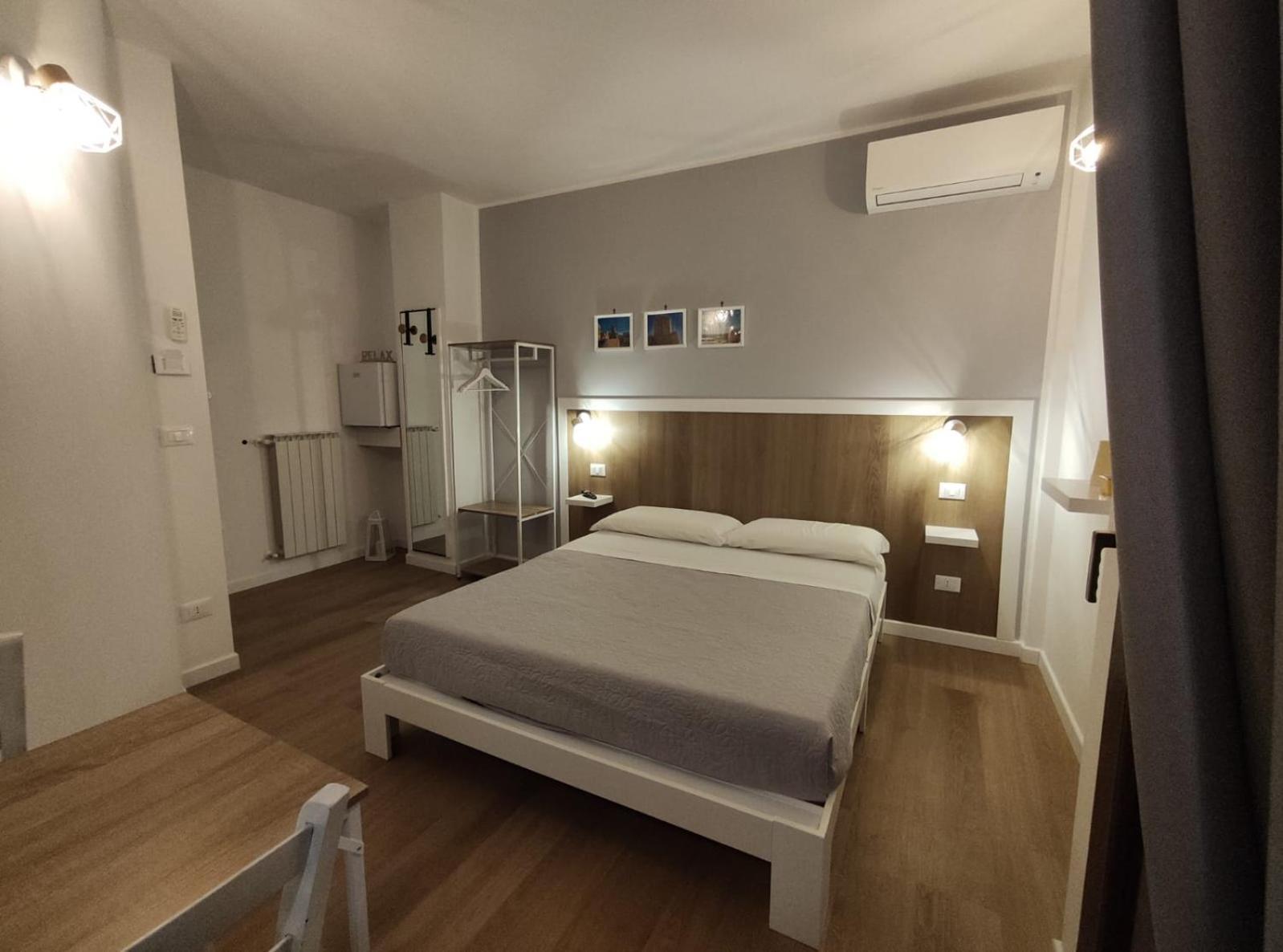 Loremi Rooms Termoli Esterno foto